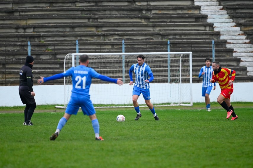 lider in seria vest cs medgidia singura echipa din liga a 5 a constanta cu punctaj maxim la finele anului lider in seria vest cs medgidia singura echipa din liga a 5 a constanta cu punctaj maxim la finele anului