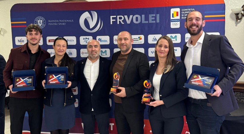 la gala voleiului romanesc 2025 a primit distinctii si constanta iar andrei grigore eduard popa este la gala voleiului romanesc 2025 a primit distinctii si constanta iar andrei grigore eduard popa este