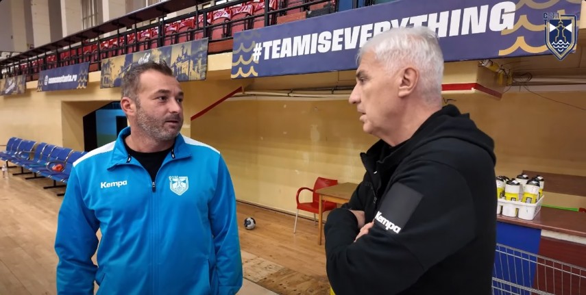 Marius Stavrositu și Aihan Omer, antrenor principal, respectiv director tehnic la CSM Constanța. Sursa foto: captură Facebook (CSM Constanța)