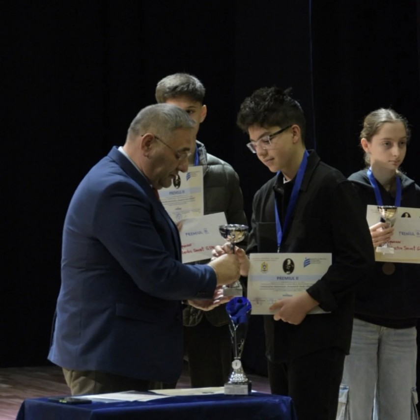 foto elevii de la colegiul national militar constanta la concursul de matematica viceamiral vasile urseanu foto elevii de la colegiul national militar constanta la concursul de matematica viceamiral vasile urseanu