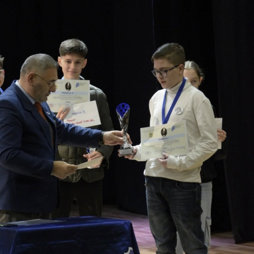 foto elevii de la colegiul national militar constanta la concursul de matematica viceamiral vasile urseanu foto elevii de la colegiul national militar constanta la concursul de matematica viceamiral vasile urseanu