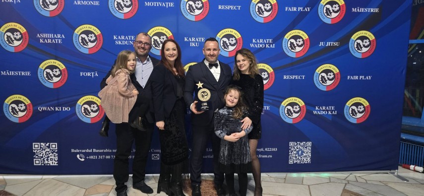 cs marina constanta dan marian ungureanu antrenorul anului in proba de fighting la gala artelor martiale cs marina constanta dan marian ungureanu antrenorul anului in proba de fighting la gala artelor martiale