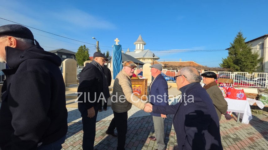 foto video monument aniversar ridicat la palazu mare pentru a marca 100 de ani de la venirea aromanilor foto video monument aniversar ridicat la palazu mare pentru a marca 100 de ani de la venirea aromanilor