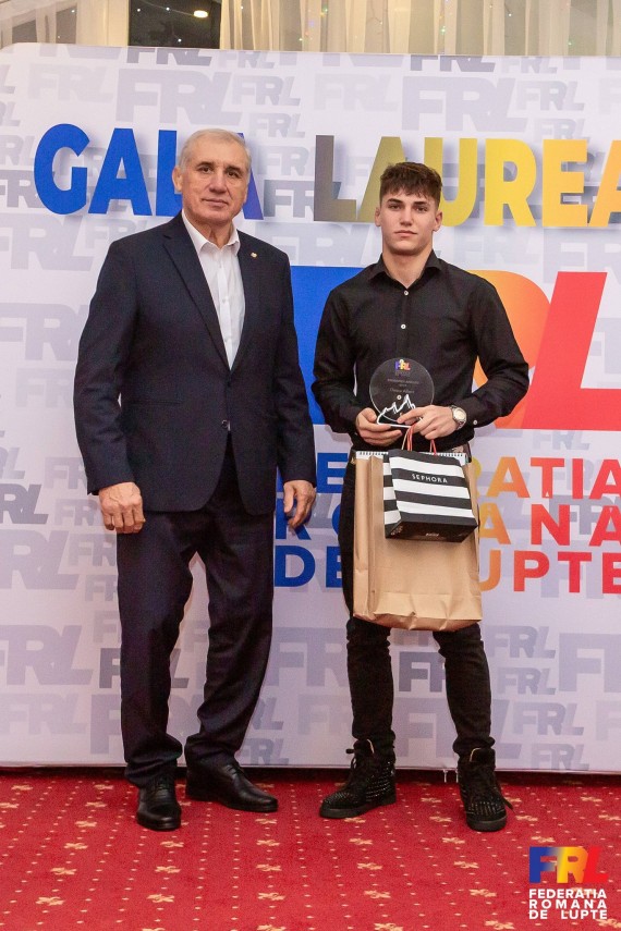 judetul constanta andreea ana din mangalia desemnata sportivul anului 2025 de federatia romana de lupte judetul constanta andreea ana din mangalia desemnata sportivul anului 2025 de federatia romana de lupte