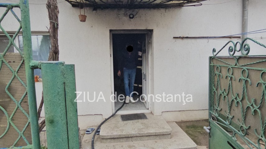 incendiu la o locuinta de pe strada ostrov din constanta pompierii intervin la fata locului 921061 incendiu la o locuinta de pe strada ostrov din constanta pompierii intervin la fata locului 921061
