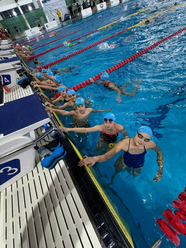 natatie la doar 12 ani amalia lupea a doborat doua recorduri nationale constanta rezultate de top la natatie la doar 12 ani amalia lupea a doborat doua recorduri nationale constanta rezultate de top la