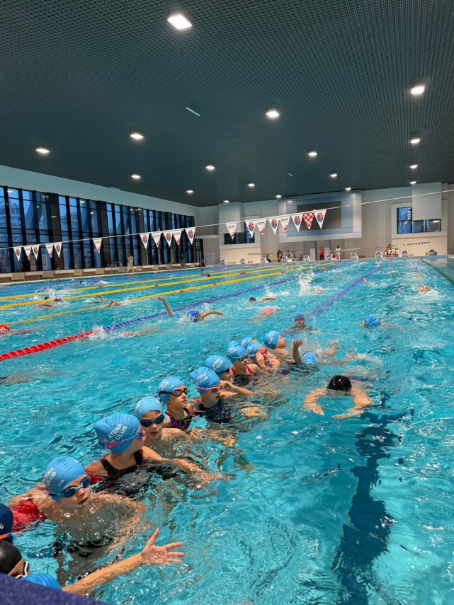 natatie la doar 12 ani amalia lupea a doborat doua recorduri nationale constanta rezultate de top la natatie la doar 12 ani amalia lupea a doborat doua recorduri nationale constanta rezultate de top la