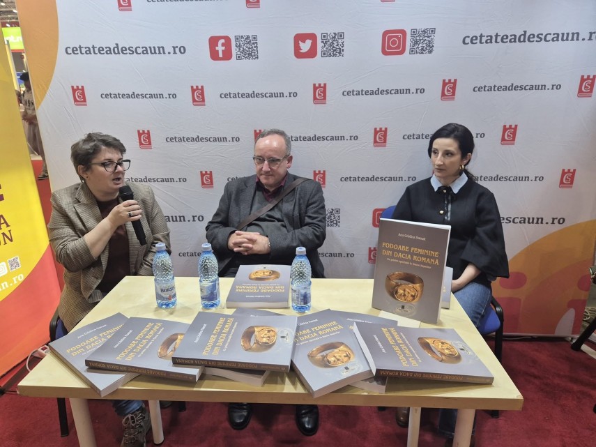 un volum semnat de dr ana cristina hamat de la muzeul de istorie nationala si arheologie constanta a un volum semnat de dr ana cristina hamat de la muzeul de istorie nationala si arheologie constanta a