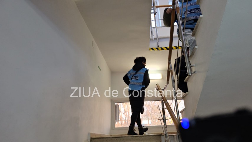 protest ct bus constanta politistii si jandarmii sunt prezenti la fata locului 921325 protest ct bus constanta politistii si jandarmii sunt prezenti la fata locului 921325