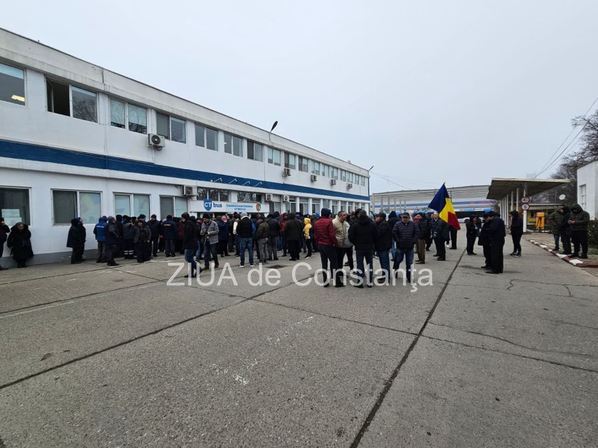 protest spontan la ct bus constanta soferii anunta ca nu ies pe traseu 921251 protest spontan la ct bus constanta soferii anunta ca nu ies pe traseu 921251