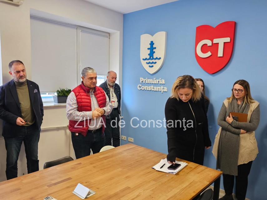 live video protest spontan la ct bus constanta angajatii au intrat in biroul conducerii si cer demisia live video protest spontan la ct bus constanta angajatii au intrat in biroul conducerii si cer demisia