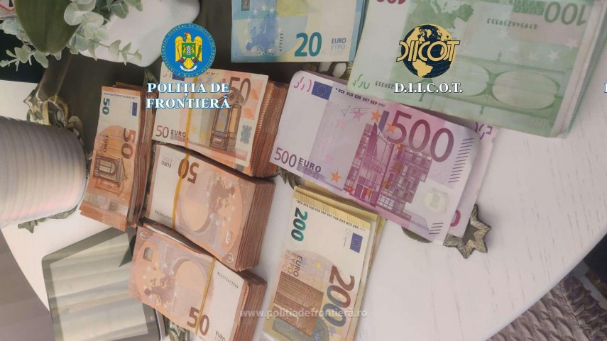 foto perchezitii intr un dosar de spalare de bani politistii de frontiera din cadrul garzii de coasta foto perchezitii intr un dosar de spalare de bani politistii de frontiera din cadrul garzii de coasta