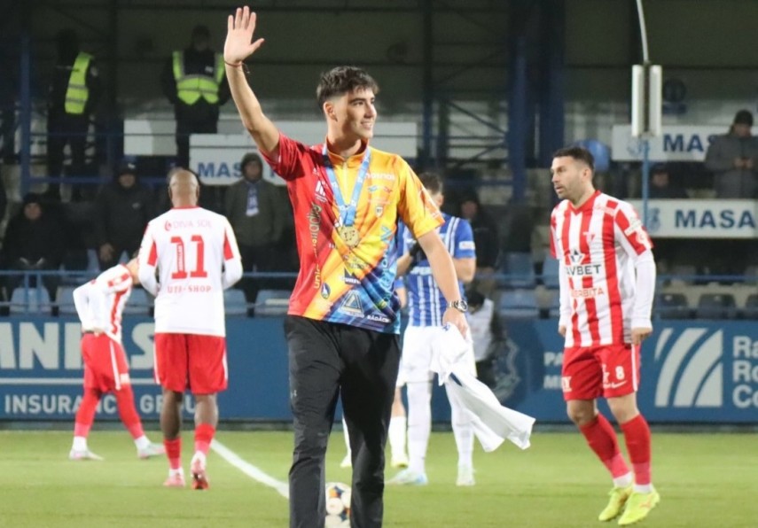 La meciul Farul Constanța - UTA. Sursa foto: Facebook (Mihai Dragnia)