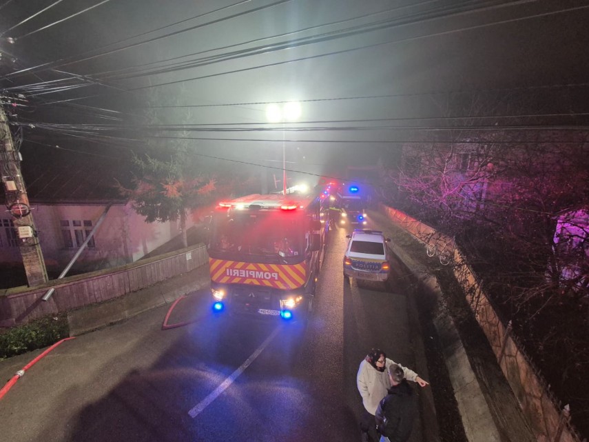 foto tragedie inainte de craciun in judetul suceava un barbat a ars de viu in incendiu ce i a mistuit foto tragedie inainte de craciun in judetul suceava un barbat a ars de viu in incendiu ce i a mistuit