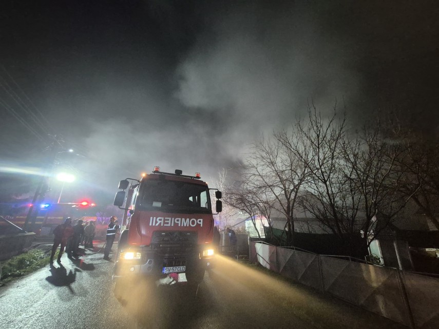 foto tragedie inainte de craciun in judetul suceava un barbat a ars de viu in incendiu ce i a mistuit foto tragedie inainte de craciun in judetul suceava un barbat a ars de viu in incendiu ce i a mistuit