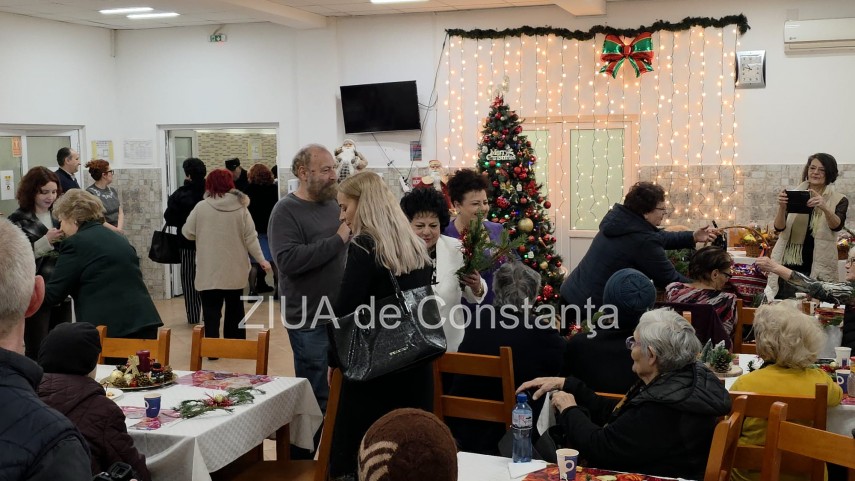 live text video ofsd constanta aduce spiritul craciunului in centrele de batrani din judet aproximativ live text video ofsd constanta aduce spiritul craciunului in centrele de batrani din judet aproximativ