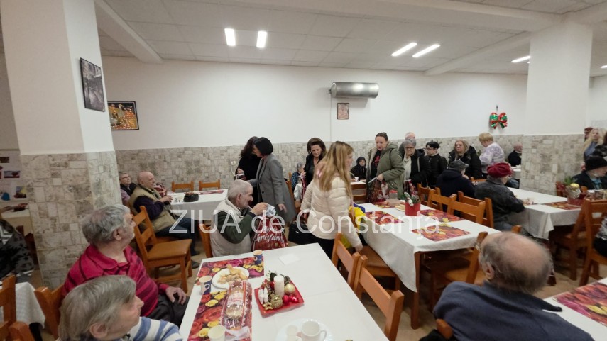 live text video ofsd constanta aduce spiritul craciunului in centrele de batrani din judet aproximativ live text video ofsd constanta aduce spiritul craciunului in centrele de batrani din judet aproximativ