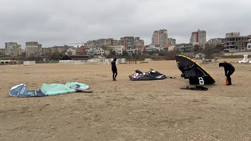 foto video prima zi de craciun la constanta aduce adrenalina pe valurile marii negre 922299 foto video prima zi de craciun la constanta aduce adrenalina pe valurile marii negre 922299
