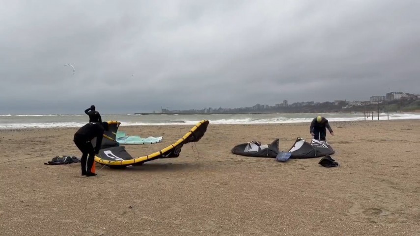 foto video prima zi de craciun la constanta aduce adrenalina pe valurile marii negre 922299 foto video prima zi de craciun la constanta aduce adrenalina pe valurile marii negre 922299