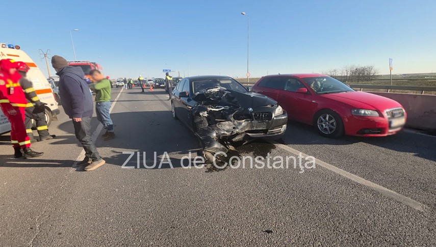 accident rutier la iesire de pe autostrada a4 spre valu lui traian judetul constnata 922825 accident rutier la iesire de pe autostrada a4 spre valu lui traian judetul constnata 922825