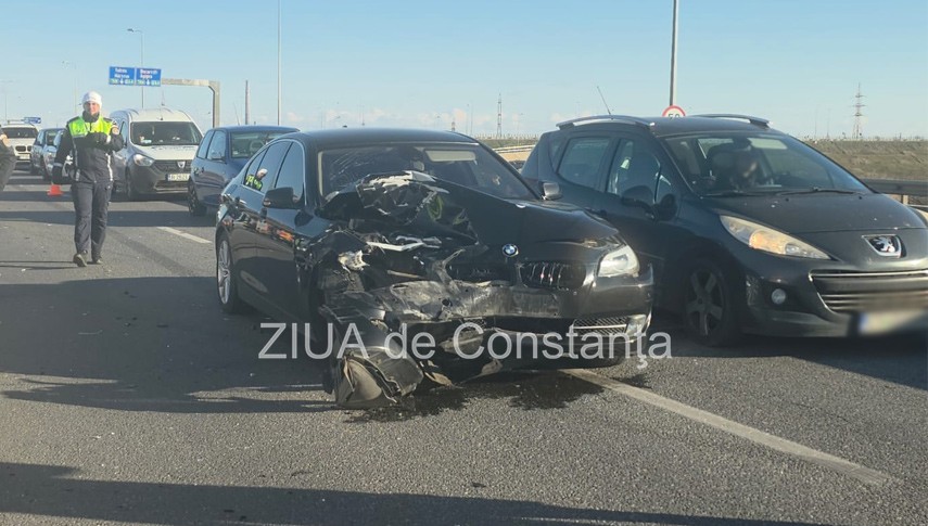 accident rutier la iesire de pe autostrada a4 spre valu lui traian judetul constnata 922825 accident rutier la iesire de pe autostrada a4 spre valu lui traian judetul constnata 922825