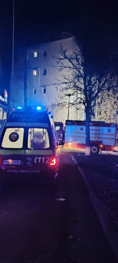 incendiu intr un apartament din falticeni 923053