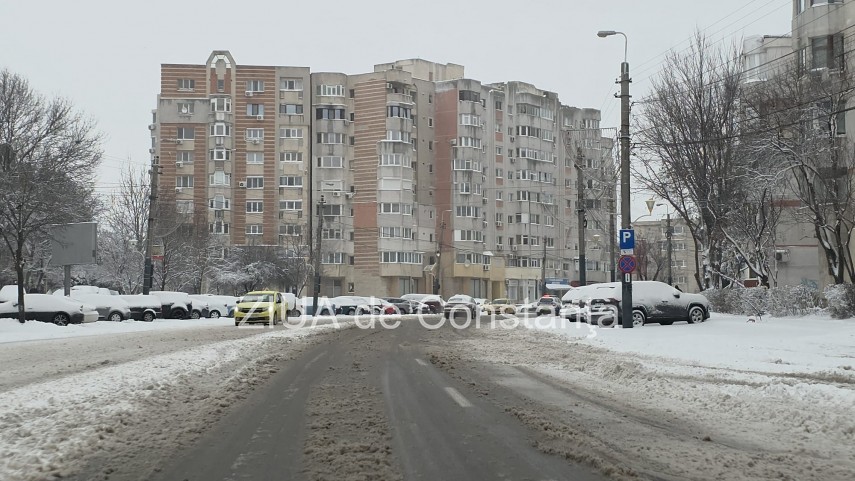 foto video mai multe strazi si bulevarde din constanta inca acoperite de zapada 923665 foto video mai multe strazi si bulevarde din constanta inca acoperite de zapada 923665