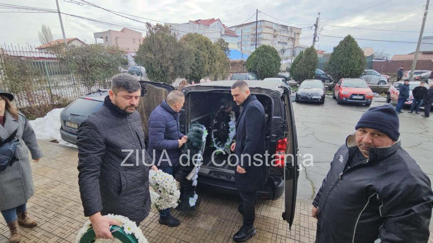 foto video denis gabriel baietelul decedat dupa ce a suferit complicatii in urma unei interventii la foto video denis gabriel baietelul decedat dupa ce a suferit complicatii in urma unei interventii la