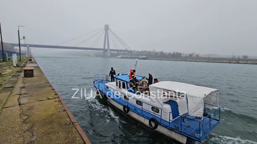 foto video o persoana s ar fi aruncat de pe podul de la agigea judetul constanta 925094 foto video o persoana s ar fi aruncat de pe podul de la agigea judetul constanta 925094