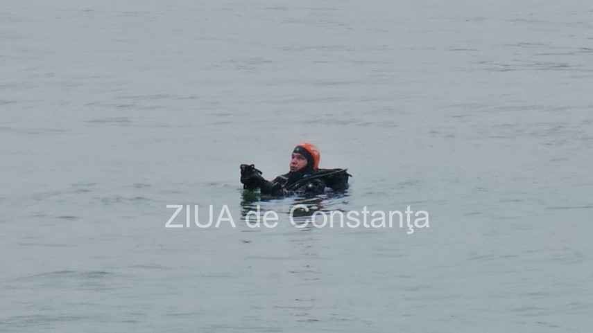 foto video au fost reluate cautarile minorei cazute de pe podul agigea judetul constanta 925239 foto video au fost reluate cautarile minorei cazute de pe podul agigea judetul constanta 925239