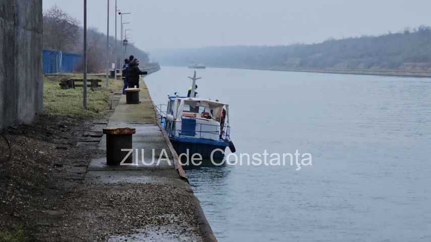 foto video au fost reluate cautarile minorei cazute de pe podul agigea judetul constanta 925239 foto video au fost reluate cautarile minorei cazute de pe podul agigea judetul constanta 925239