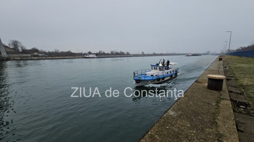 foto video au fost reluate cautarile minorei cazute de pe podul agigea judetul constanta 925239 foto video au fost reluate cautarile minorei cazute de pe podul agigea judetul constanta 925239