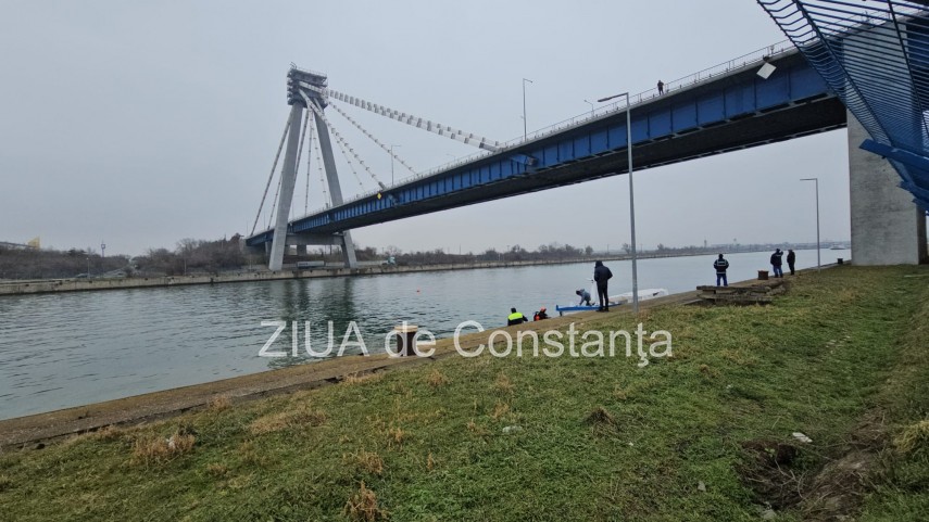 foto video au fost reluate cautarile minorei cazute de pe podul agigea judetul constanta 925239 foto video au fost reluate cautarile minorei cazute de pe podul agigea judetul constanta 925239