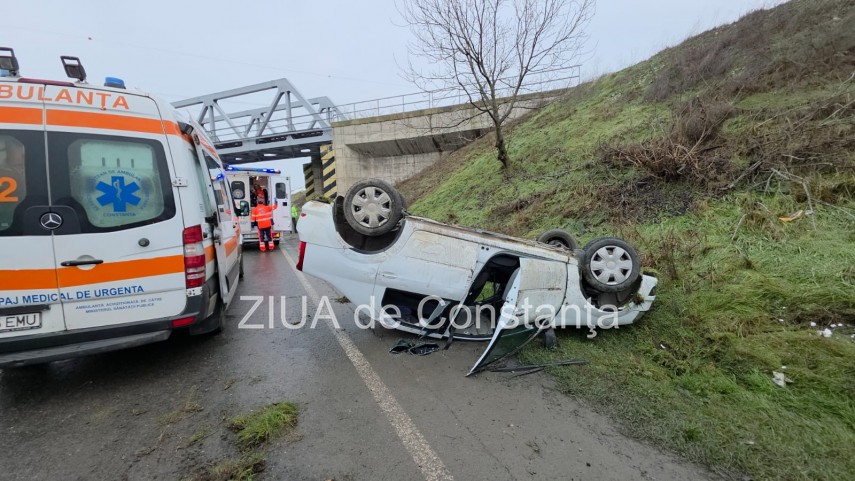 mai multe persoane implicate intr un accident rutier in zona kartali judetul constanta 925273 mai multe persoane implicate intr un accident rutier in zona kartali judetul constanta 925273