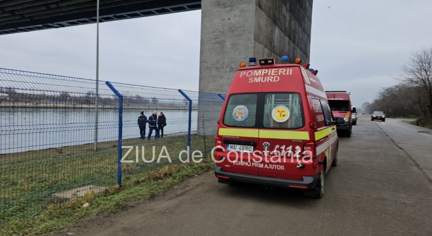 cautarile fetei care ar fi cazut de pe podul de la agigea in canalul dunare marea neagra reluate de salvatorii cautarile fetei care ar fi cazut de pe podul de la agigea in canalul dunare marea neagra reluate de salvatorii