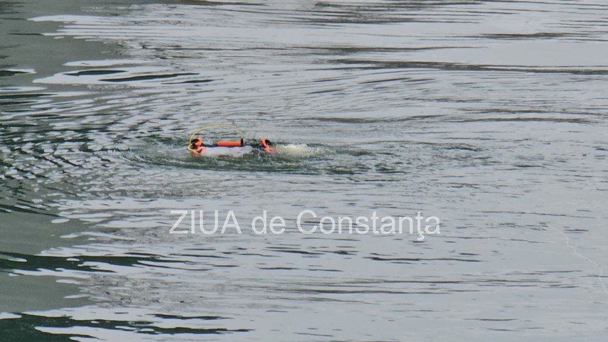 cautarile fetei care ar fi cazut de pe podul de la agigea in canalul dunare marea neagra reluate de salvatorii cautarile fetei care ar fi cazut de pe podul de la agigea in canalul dunare marea neagra reluate de salvatorii