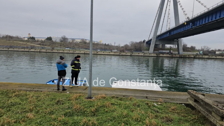 cautarile fetei care ar fi cazut de pe podul de la agigea in canalul dunare marea neagra reluate de salvatorii cautarile fetei care ar fi cazut de pe podul de la agigea in canalul dunare marea neagra reluate de salvatorii