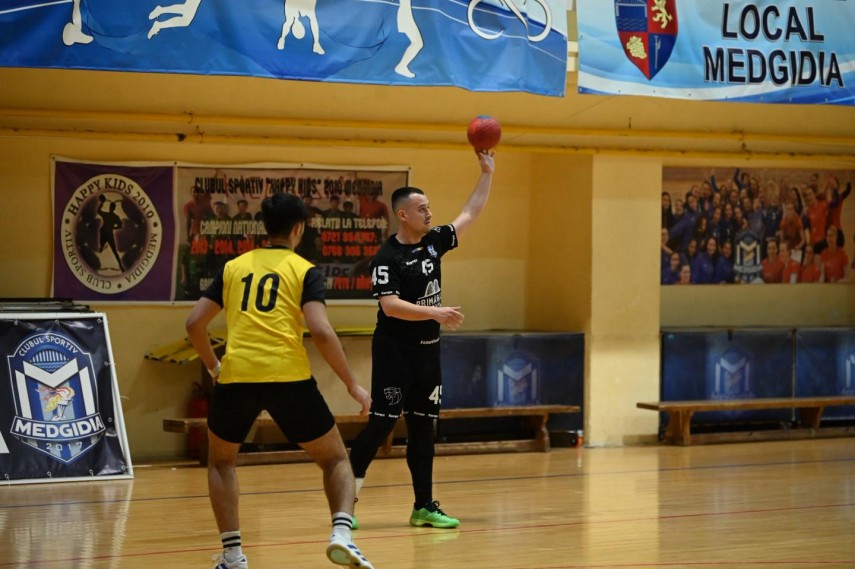 handbal cs medgidia al doilea succes din acest an victorie frumoasa in fata suporterilor galerie foto handbal cs medgidia al doilea succes din acest an victorie frumoasa in fata suporterilor galerie foto
