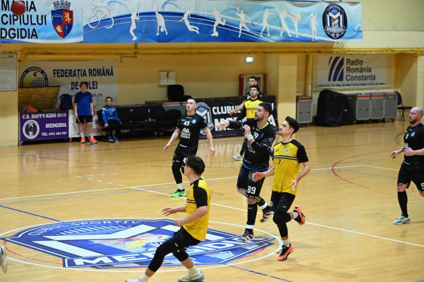 handbal cs medgidia al doilea succes din acest an victorie frumoasa in fata suporterilor galerie foto handbal cs medgidia al doilea succes din acest an victorie frumoasa in fata suporterilor galerie foto