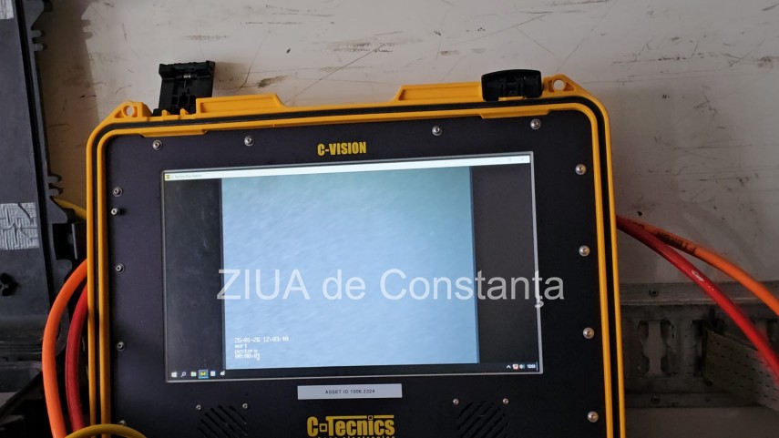 foto video cautarile fetei care ar fi cazut de pe podul de la agigea in canalul dunare marea neagra reluate foto video cautarile fetei care ar fi cazut de pe podul de la agigea in canalul dunare marea neagra reluate