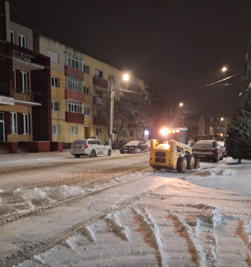 mobilizare la cumpana judetul constanta foto utilajele de deszapezire au actionat toata noaptea pentru mobilizare la cumpana judetul constanta foto utilajele de deszapezire au actionat toata noaptea pentru