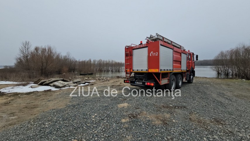 foto video oficial de la ipj constanta despre barbatul cautat in dunare la topalu 929648 foto video oficial de la ipj constanta despre barbatul cautat in dunare la topalu 929648