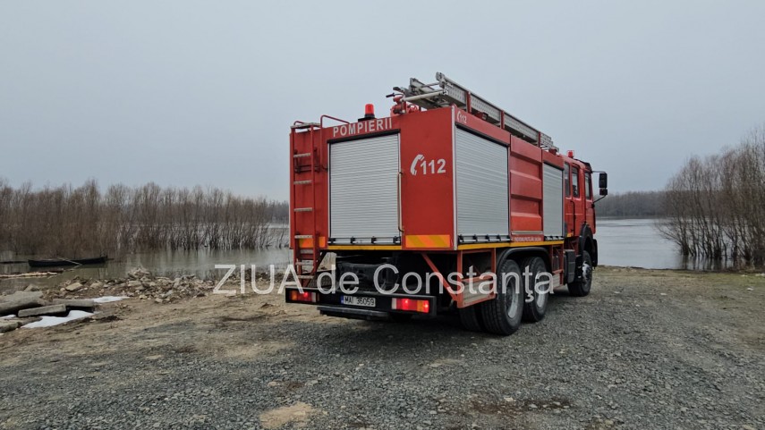 foto video oficial de la ipj constanta despre barbatul cautat in dunare la topalu 929648 foto video oficial de la ipj constanta despre barbatul cautat in dunare la topalu 929648