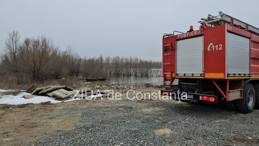 foto video oficial de la ipj constanta despre barbatul cautat in dunare la topalu 929648 foto video oficial de la ipj constanta despre barbatul cautat in dunare la topalu 929648
