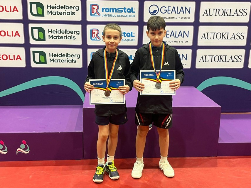 tenis de masa mici sportivi de la lps nicolae rotaru constanta pe podium la cupa romaniei galerie foto tenis de masa mici sportivi de la lps nicolae rotaru constanta pe podium la cupa romaniei galerie foto