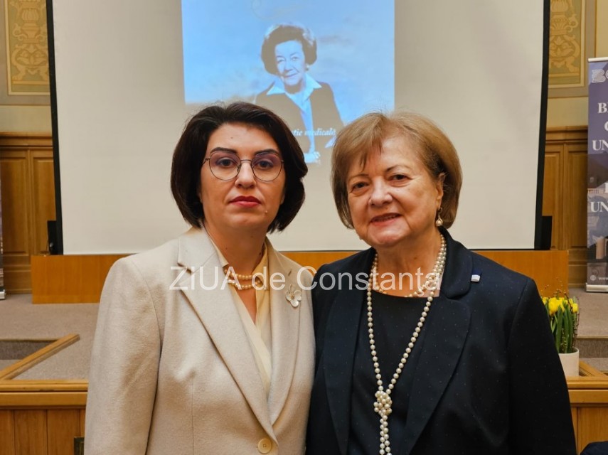 Anca Elena Ștefan alături de Aurelia Lăpușan