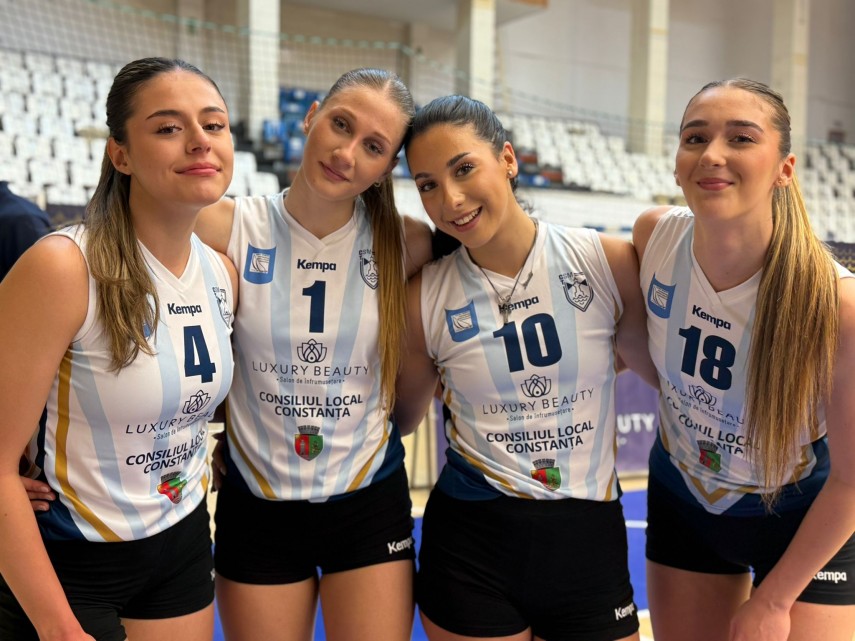 De la stânga la dreapta: Amira Nicola, Andreea Mihalcea, Nicole Toma și Bianca Jeileanu. Sursa foto: Facebook (CSM Constanța) 