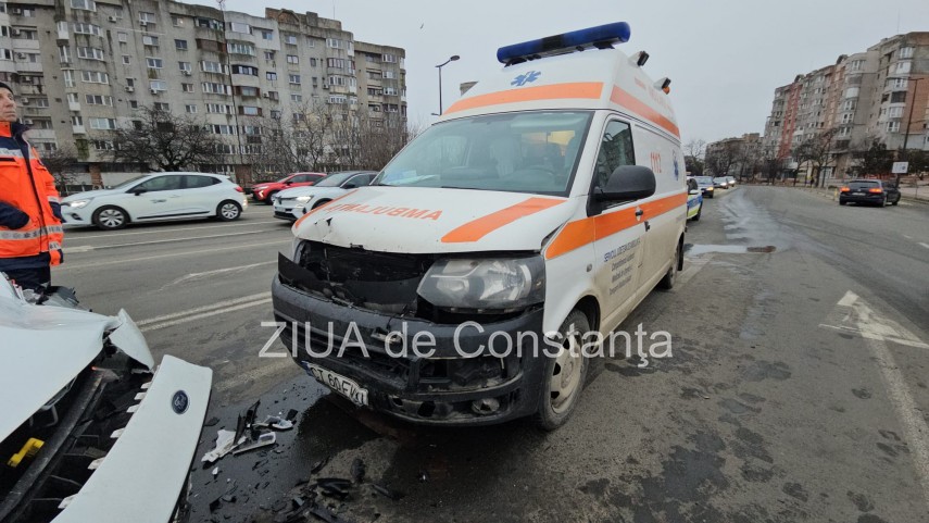 accident rutier in zona garii din constanta 928113 accident rutier in zona garii din constanta 928113