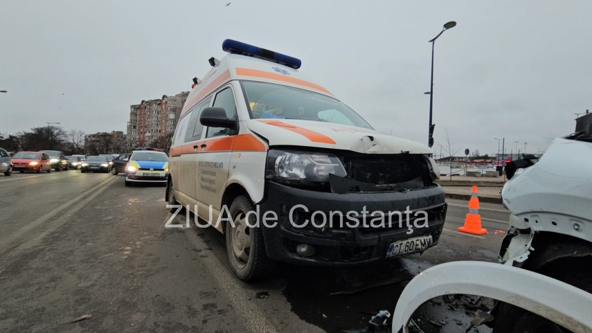 accident rutier in zona garii din constanta 928113 accident rutier in zona garii din constanta 928113