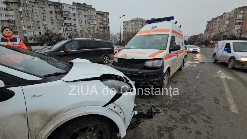 accident rutier in zona garii din constanta 928113 accident rutier in zona garii din constanta 928113